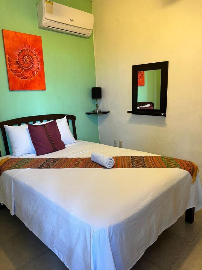 Balamku Hotel Petit Campeche Zewnętrze zdjęcie